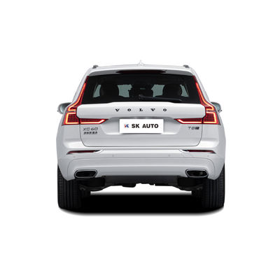 VOLVO XC60 Hybrid Full Electric SUV 2.0T 310HP L4 4WD Untuk Perjalanan Keluarga