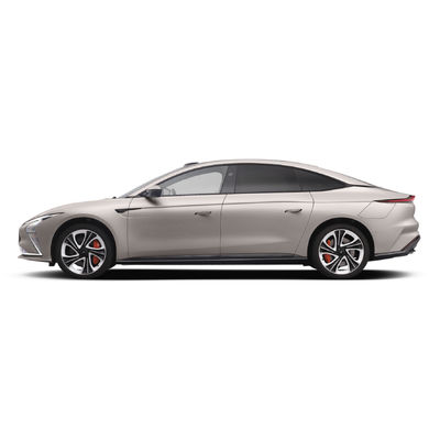 IMMotors L7 Electric Sedan AWD Ruang besar kenyamanan mewah untuk keluarga