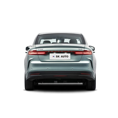 2024 China Geely Geometry G6 Mobil Listrik Baru Geely Geometry G6 EV Mobil Baterai Tinggi Hidup Kontrol Pusat Layar besar