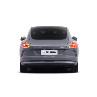 ORA Lightning Cat Limousine Mobil Listrik 180Km/jam 555-705km Endurance Medium Purely Electric