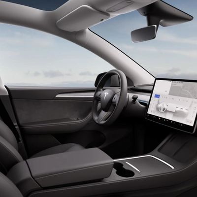 2024 Tesla Model Y New Energy Electric Car Baterai besar All Wheel Drive Jangka panjang