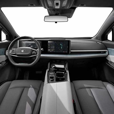 2023 Fuel Vehicle SUV Changan UNI-T 1.5T Benzin SUV Sport Car