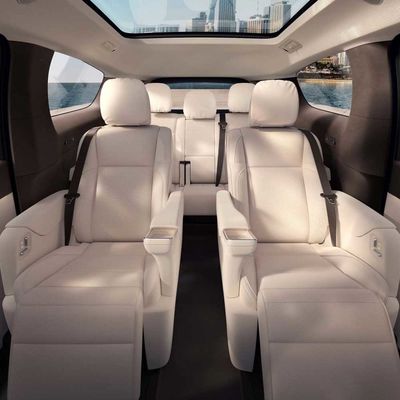 Deluxe 7-seater Bisnis Mpv Jarak Panjang Dual Motor 4wd Kendaraan Listrik Murni Lixiang Mega Jangka 710km