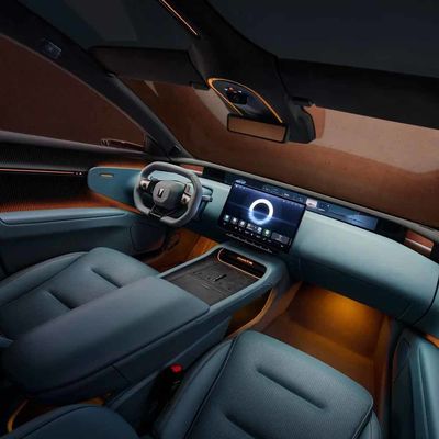 Baru diluncurkan 700 Km rentang listrik murni Motor magnet permanen Avatr12 kendaraan listrik