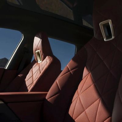 2023 BMW ix M60 xdrive40 xdrive50 listrik SUV mewah memiliki jangkauan 665km