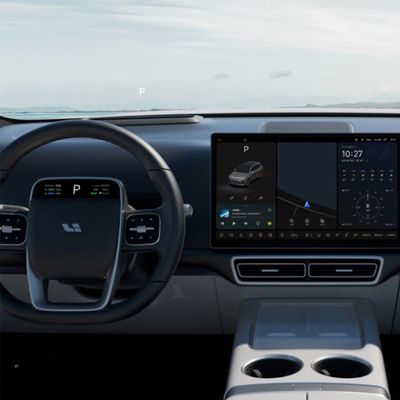 Li L6 2024 Hybrid Li Auto L6 Mobil Listrik Mewah Kendaraan 4WD Lixiang L6 Hybrid EV SUV Li L6 Kendaraan Energi Baru
