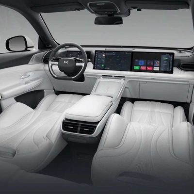 Xiaopeng G9 570 PLUS 570km Jarak Panjang Kendaraan Listrik Energi Baru 4 Roda 5 Kursi SUV EV Car