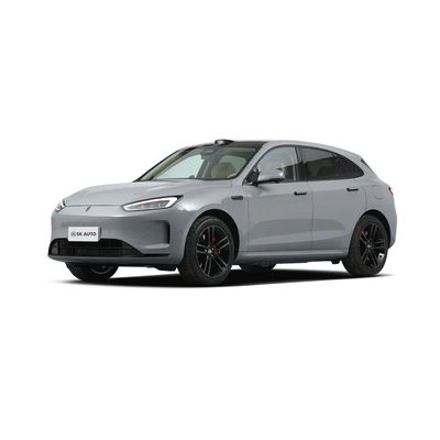 2024 AITO M5 Kendaraan energi baru Mobil listrik murni 272HP 5 pintu 5 kursi Jangkauan 602KM