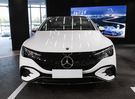 2025 Model Baru Mercedes Luxury EV 0 Emisi 681km Jangkauan 0,62h Pengisian Listrik Sedan EQE