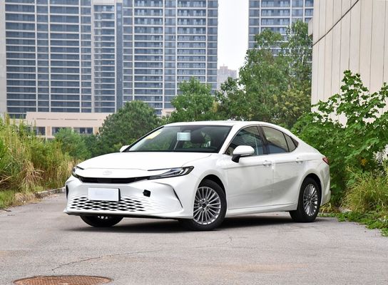 Toyota 2.0L 173 PS Camry bertenaga bensin - Kuat 173 PS Mid Sedan