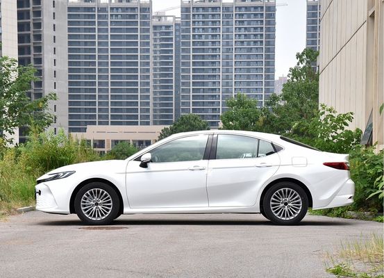 Toyota 2.0L 173 PS Camry bertenaga bensin - Kuat 173 PS Mid Sedan