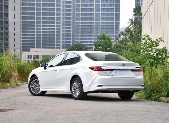 Toyota 2.0L 173 PS Camry bertenaga bensin - Kuat 173 PS Mid Sedan