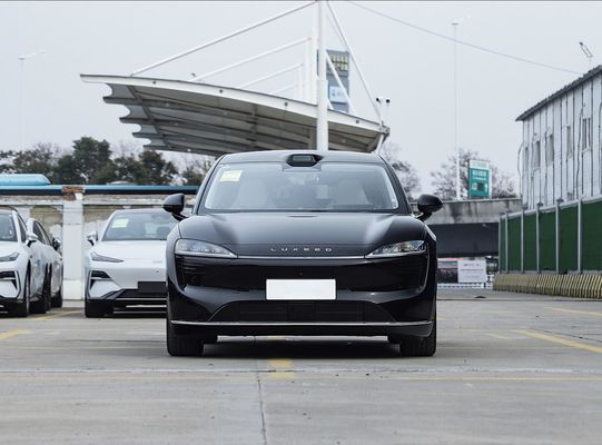 AWD Driving Type Electric Limousine Electric Car LUXCEED R7 dengan tipe energi listrik murni