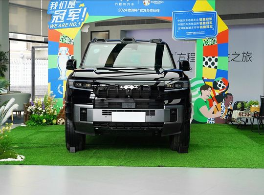 Kapasitas kursi untuk 7/6 dan All Wheel Drive BYD Hybrid Electric Vehicle Leopard 8 SUV mewah