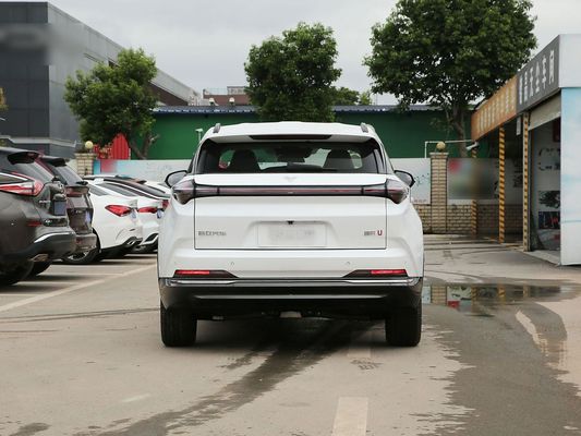 NETA U 401km Range Warna Putih Mobil bekas dengan Motor 120kW Mobil Listrik Terbaik untuk Mengemudi Gurun 2023