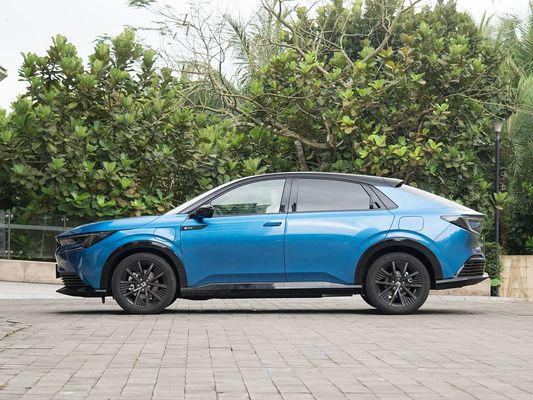 Kendaraan Listrik Honda eNP2 150kW Daya dan 545km Range untuk Pengemudi Gurun Keluarga