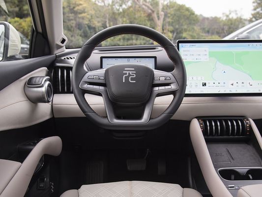 150kW BYD Electric Car Samrt Driving 2025 Model Baru Yuan Plus Fast Charging EV Ruang Besar untuk Keluarga dengan Atap Matahari