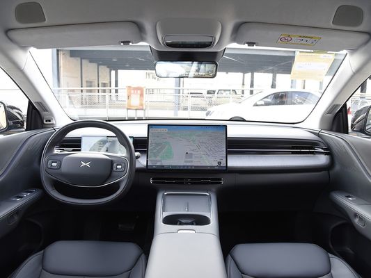2025 Xpeng G6 yang kuat dengan kapasitas baterai 68,5/80,8 KWh dan waktu pengisian cepat 0,2 jam dengan jangkauan panjang
