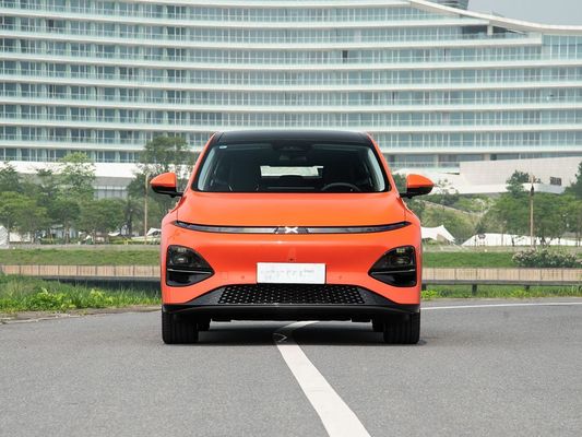 2025 Xpeng G6 yang kuat dengan kapasitas baterai 68,5/80,8 KWh dan waktu pengisian cepat 0,2 jam dengan jangkauan panjang