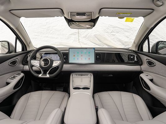 Layar sentuh Fitur interior Mobil EV BYD Model 2025 dengan atap surya dan baterai 60,9kWh Energi pengisian cepat Kendaraan listrik Hot selling
