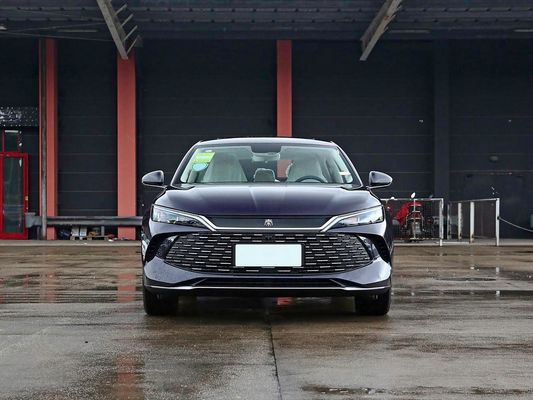 Jarak 545Km murni listrik dan penggerak belakang untuk mengemudi BYD EV Mobil 2025 Model baru EV pengisian cepat untuk keluarga