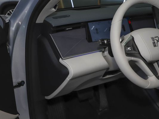 2025 Kekuatan Han L BYD Kendaraan listrik dengan daya maksimum 500 KW dan timer kulit 1000V Tegangan tinggi cepat mengisi daya