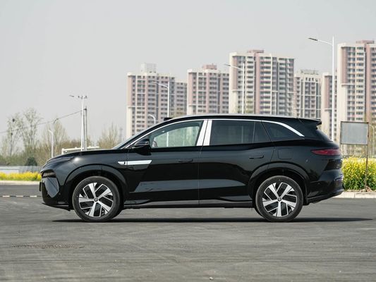 2025 BYD Kendaraan Listrik Baru untuk Kinerja Tang L 810kW Daya AWD Fast Charging 1000w/h 600km Range Long Range 7 Seat dengan Sunroof