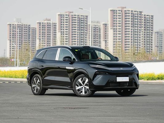2025 BYD Kendaraan Listrik Baru untuk Kinerja Tang L 810kW Daya AWD Fast Charging 1000w/h 600km Range Long Range 7 Seat dengan Sunroof