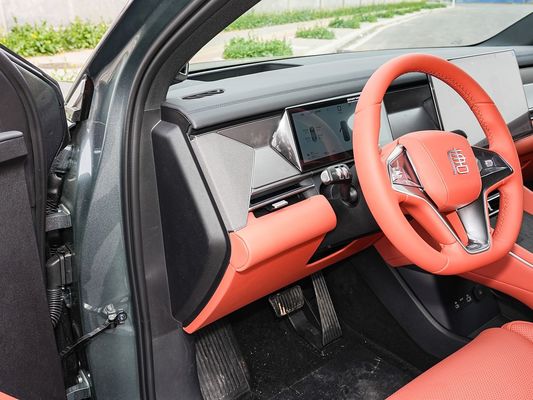 2025 BYD Kendaraan Listrik Baru untuk Kinerja Tang L 810kW Daya AWD Fast Charging 1000w/h 600km Range Long Range 7 Seat dengan Sunroof