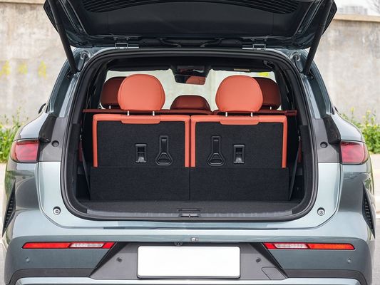 2025 BYD Kendaraan Listrik Baru untuk Kinerja Tang L 810kW Daya AWD Fast Charging 1000w/h 600km Range Long Range 7 Seat dengan Sunroof