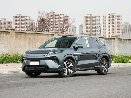 New Hot Selling BYD EV Car 2025 Model 100,5 KWh Baterai Kapasitas dan Fast Charging 0,1 Jam 670KM Jangka Panjang 500kW Power Electric Car Ruang Besar untuk Keluarga 7 Tempat Duduk