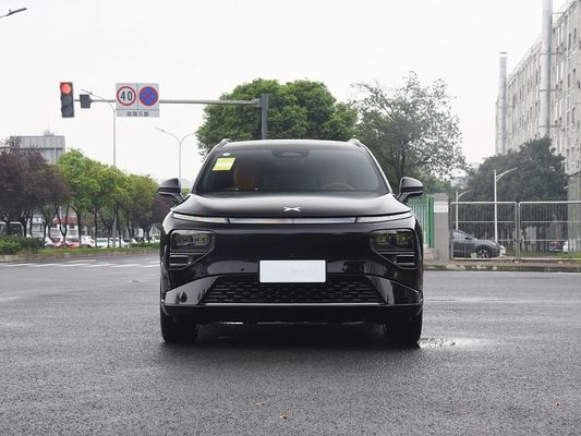 2025 Xpeng G9 Full Electric SUV 93.1kWh Baterai Kapasitas 423kW Max Motor Power 680km Jangka Panjang dan Pengecoran Cepat dengan Sunroof