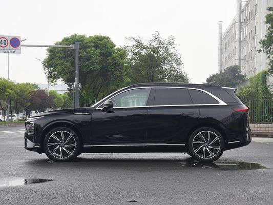 2025 Xpeng G9 Full Electric SUV 93.1kWh Baterai Kapasitas 423kW Max Motor Power 680km Jangka Panjang dan Pengecoran Cepat dengan Sunroof