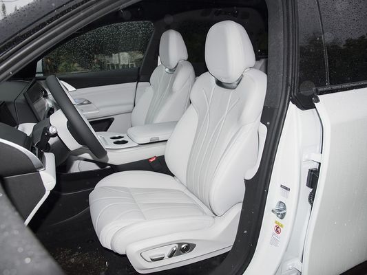 Maksimalkan pengalaman berkendara Anda dengan Xpeng G9 Fast Charging Electric Vehicle Max Motor Torque 695N.m Max Motor Power 423kW Max Speed 200km/h