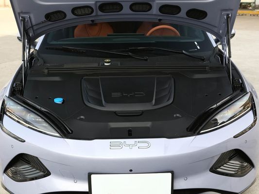 2025 BYD Kendaraan Listrik Seal EV Smart Model 650KM Jangka Panjang 80.64kWh Baterai Fast Charging Hot Sell dengan Sunroof