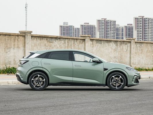 2025 BYD Electric Vehicle Seal 06GT Waktu pengisian cepat 0,33 Hrs dan Kinerja Jangka panjang 550KM Baterai besar dengan atap matahari untuk keluarga