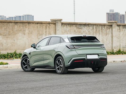 2025 BYD Electric Vehicle Seal 06GT Waktu pengisian cepat 0,33 Hrs dan Kinerja Jangka panjang 550KM Baterai besar dengan atap matahari untuk keluarga