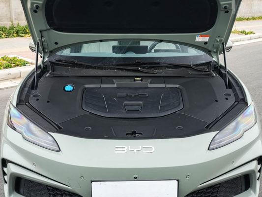 2025 BYD Electric Vehicle Seal 06GT Waktu pengisian cepat 0,33 Hrs dan Kinerja Jangka panjang 550KM Baterai besar dengan atap matahari untuk keluarga