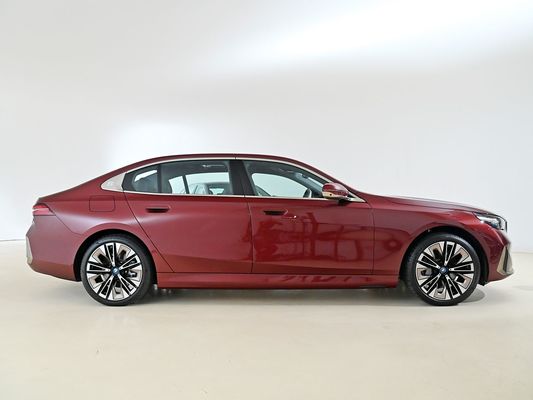 2025 BMW I5 Mobil Listrik Mewah Kinerja Baik xDrive Jangka Panjang 651KM Fast Charging EV Model Baru Sedan dengan Sunroof BMW Seri 5